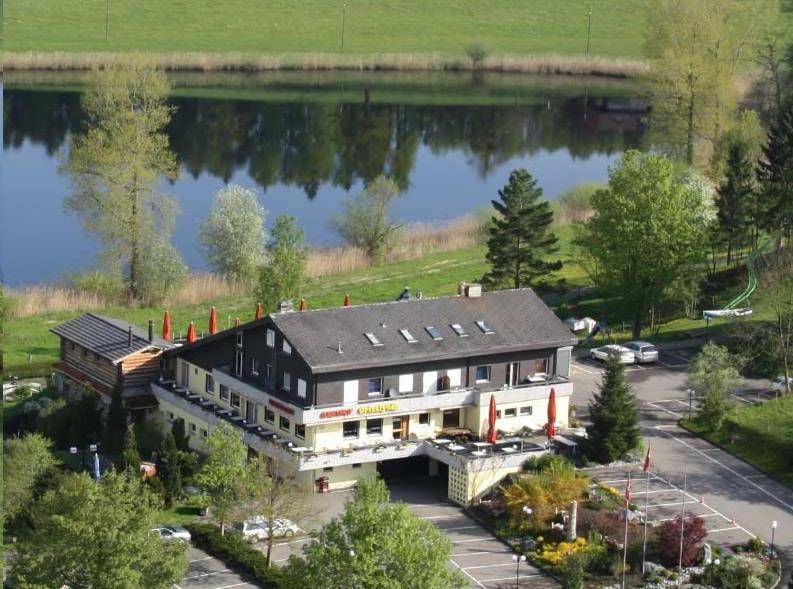 Hotel Erlebnisland Grizzlybaer Langenbuhl Exterior foto